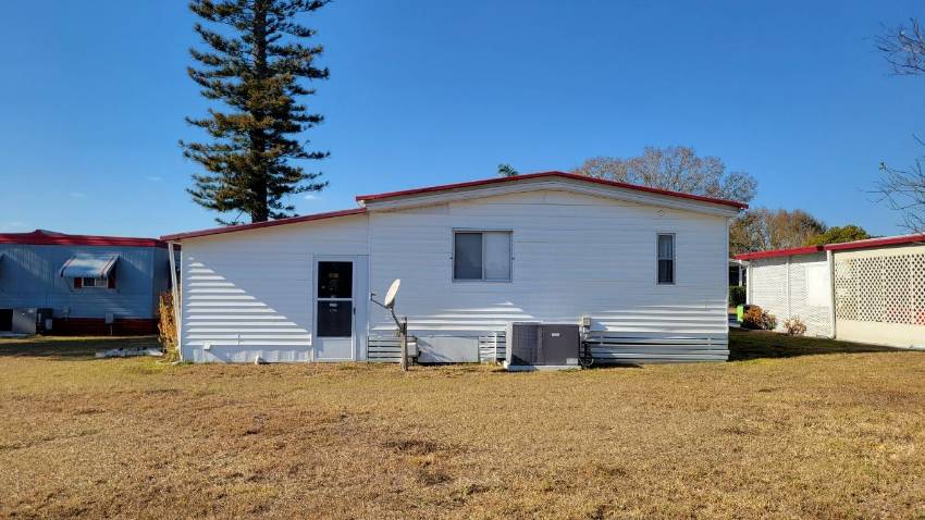 168 Juniper Drive West a Dundee, FL Mobile or Manufactured Home for Sale